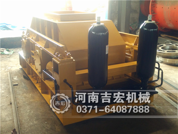 新型液压鹅卵石制砂机效果“一次成型，成料均匀，环保节能”！