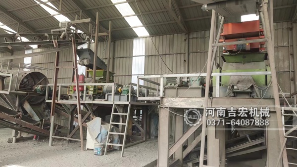 制砂机打砂子设备哪种效果好,工作原理是什么？