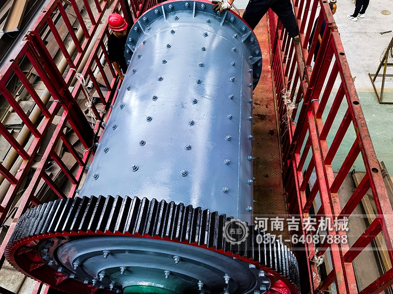 湿式球磨机制砂的优缺点分析：零污染与粒度可调是核心优势！