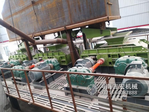 高硬度矿石用什么破碎机比较好,推荐对辊破碎机！